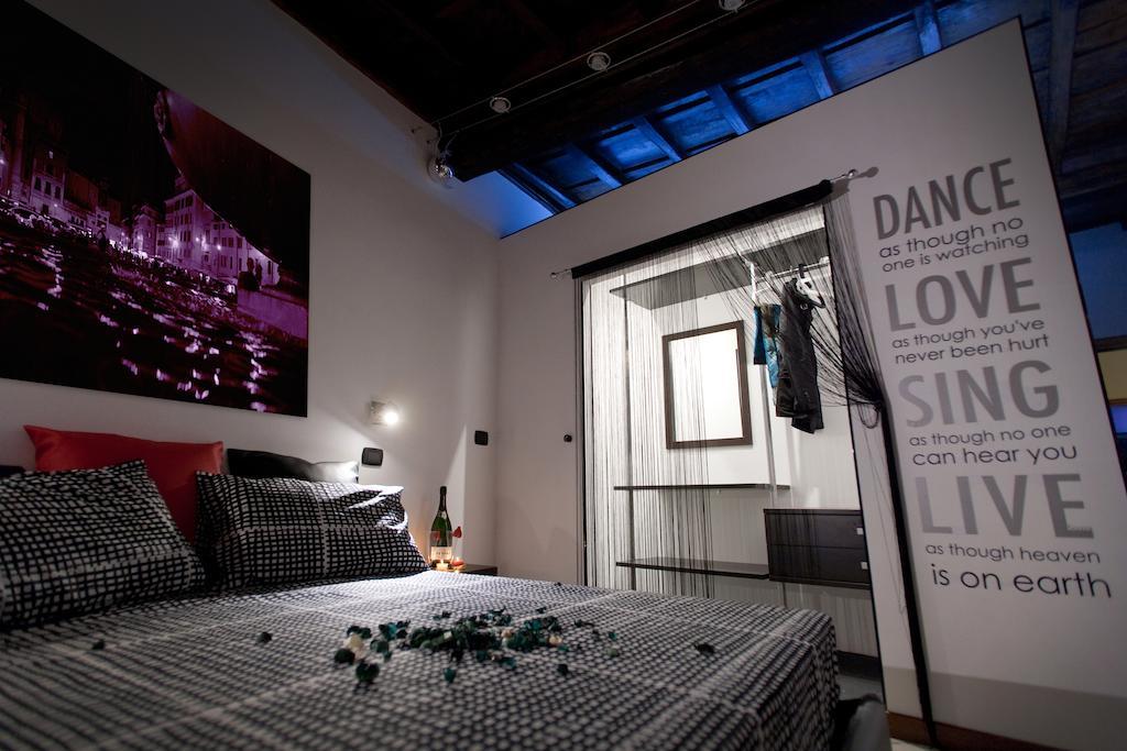 Chroma Italy - Chroma Apt Campo De' Fiori الغرفة الصورة